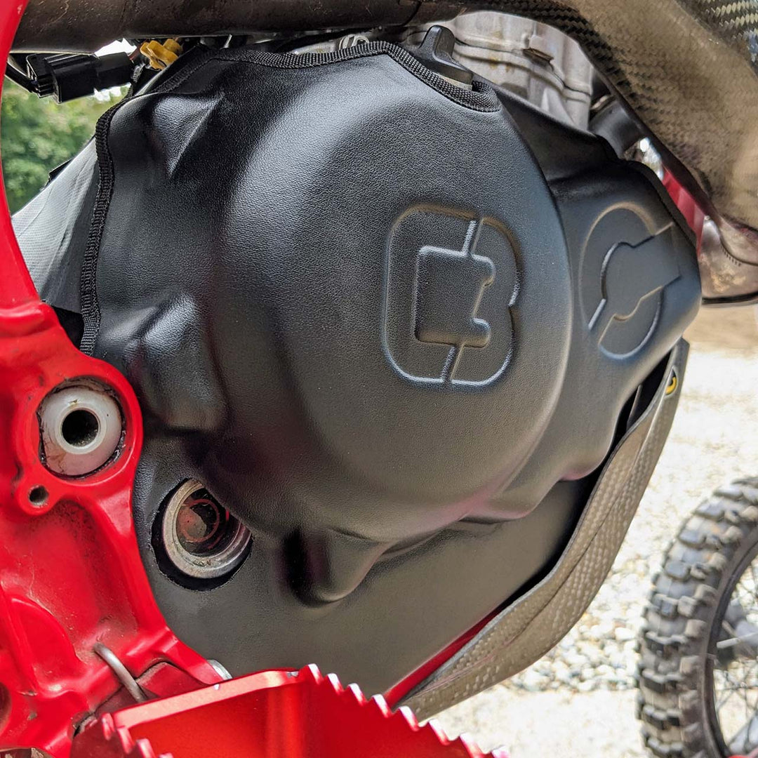 スノーブラザーズ NXT Engine Skins | Snowbike Engine Enclosure | C3 Powersports